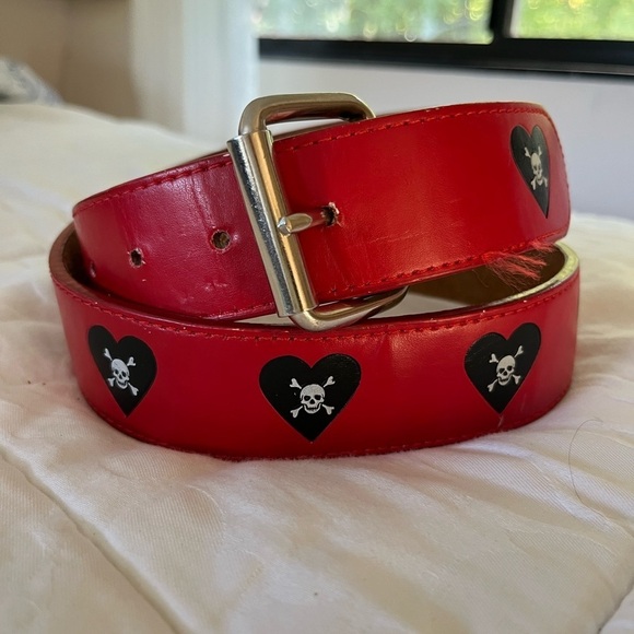 Accessories - Red Leather Belt Punk Skull & Hearts Size 32